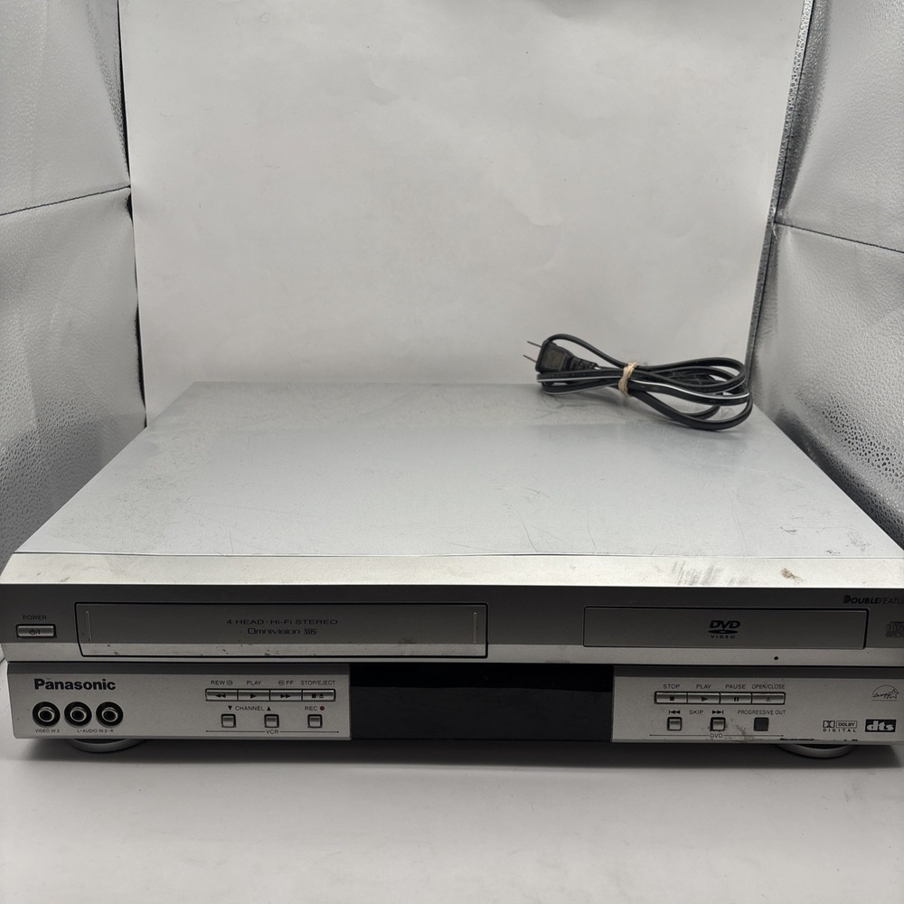 Panasonic PV-D4743S DVD VHS Double Feature Combo Video Player Tested No Remote